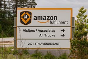Amazon_Fulfillment_and_Trucks_Sign_-_Shipping_Center_in_Shakopee_Minnesota_26207696107-e1526384916757.jpg
