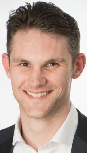 Jean-Baptiste-BUEE-photo-284x500.jpg